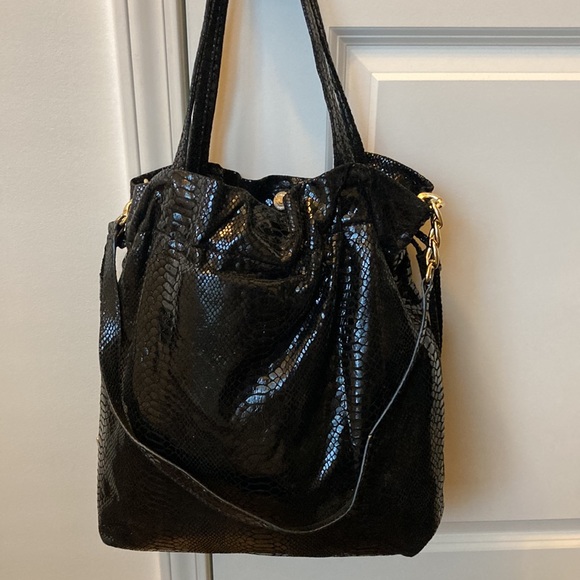 Michael Kors Python Print Drawstring Bag - Picture 3 of 17